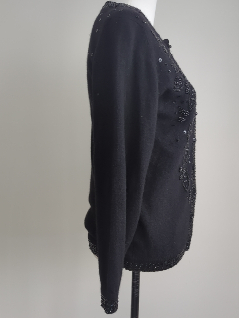 Vintage Black Beaded Leaf-Embellished Cardigan - Picture 6 of 8